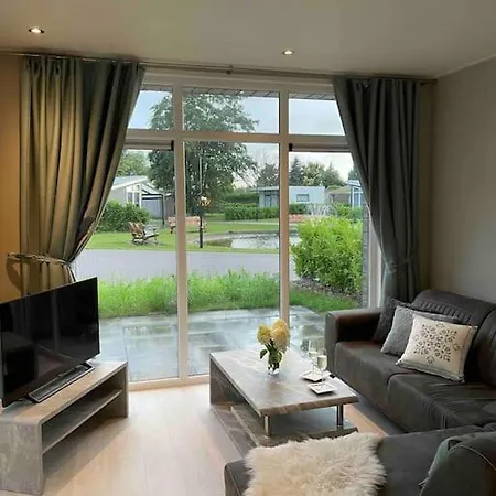 アパート Luxus Cube In Lathum, Naehe Arnheim