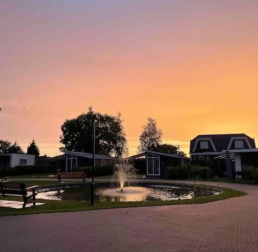 Apartment Luxus Cube In Lathum, Naehe Arnheim