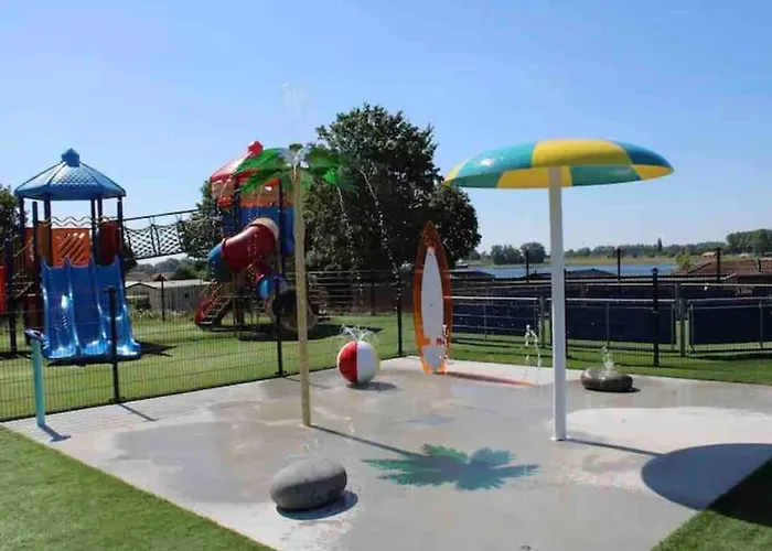 Luxus Cube In Lathum, Naehe Arnheim * Lathum